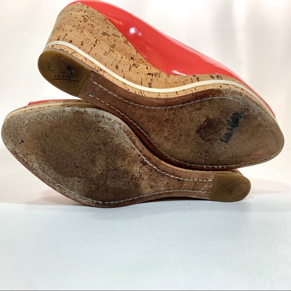 Prada Coral Patent Peep Toe Cork Wedge Pumps 8 M - Picture 4 of 8